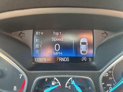 Used 2018 Ford Escape SE FWD image 23