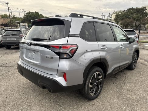 New 2025 Subaru Forester Limited image 3