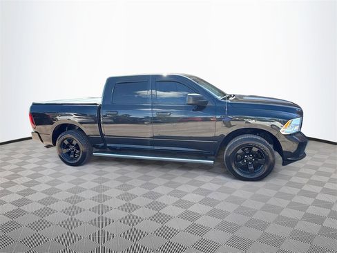 Used 2018 RAM 1500 Express image 5