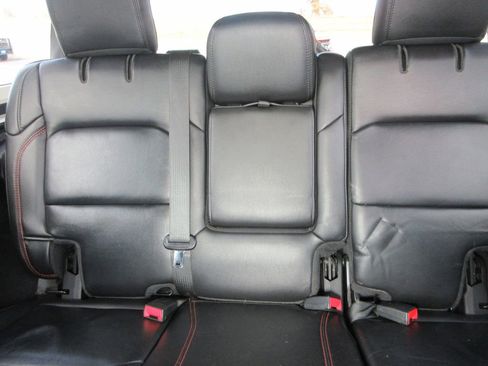 Used 2019 Jeep Wrangler Unlimited Rubicon image 21