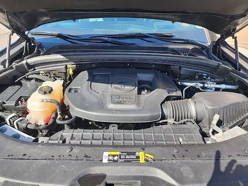 Used 2021 Jeep Grand Cherokee L Summit image 38