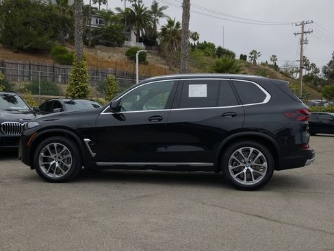 Certified 2024 BMW X5 xDrive50e w/ Premium Package AWD/4WD image 24