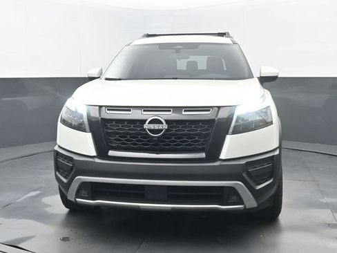 Used 2025 Nissan Pathfinder Rock Creek AWD/4WD image 5