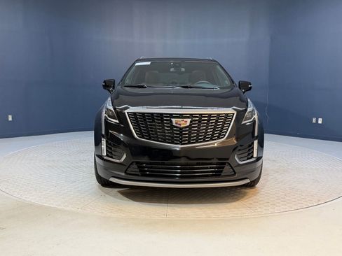 Certified 2023 Cadillac XT5 Premium Luxury FWD image 6