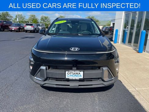 Used 2024 Hyundai Kona SEL w/ Convenience Package AWD/4WD image 3