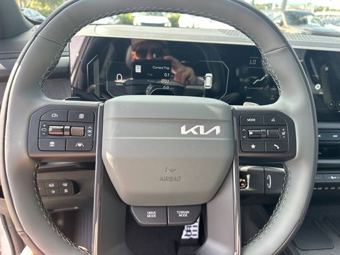 New 2027 Kia Telluride SX X-Line AWD/4WD image 16