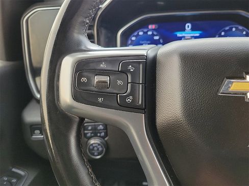 Used 2024 Chevrolet Silverado 2500 LT w/ Convenience Package image 24