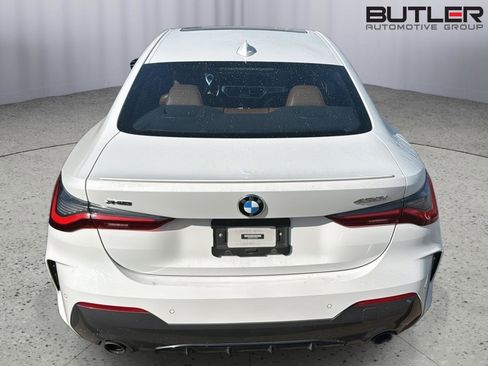 Used 2022 BMW 430i xDrive Coupe w/ M Sport Package image 7