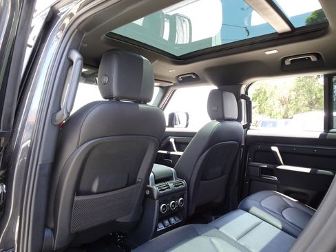Used 2023 Land Rover Defender 110 X-Dynamic SE AWD/4WD image 14