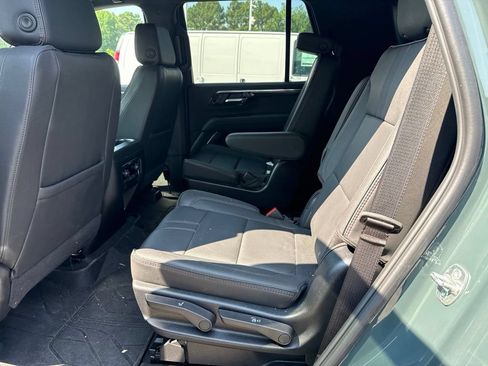 Used 2025 Chevrolet Tahoe RST w/ RST Capability Package AWD/4WD image 15