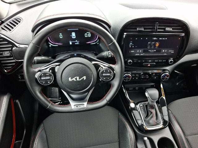 Used 2023 Kia Soul GT-Line FWD image 12