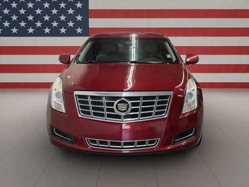 Used 2014 Cadillac XTS image 2
