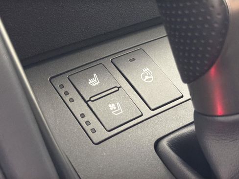 Used 2023 Lexus IS 350 F Sport image 19