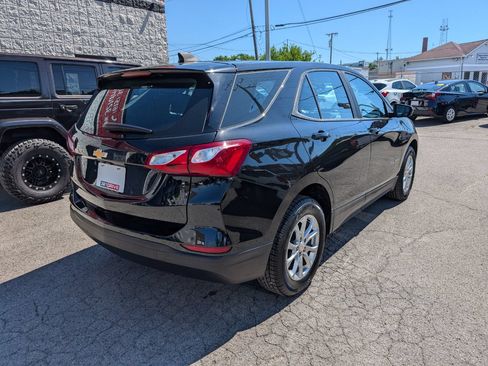 Used 2021 Chevrolet Equinox LS FWD image 6