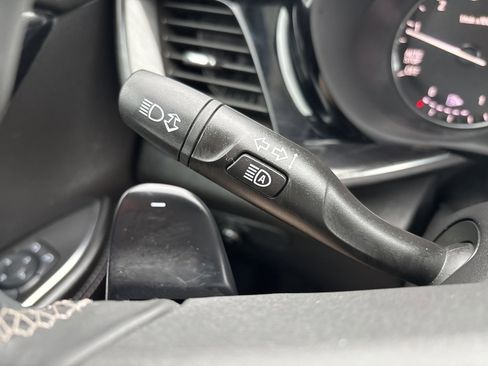 Certified 2023 Buick Envision Preferred image 21