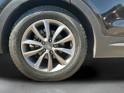 Used 2018 Hyundai Santa Fe SE FWD image 40