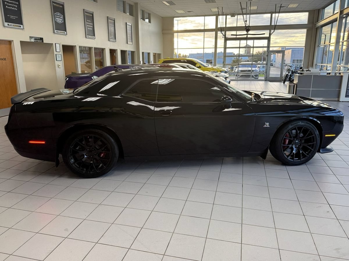 Used 2016 Dodge Challenger R/T Scat Pack RWD image 54