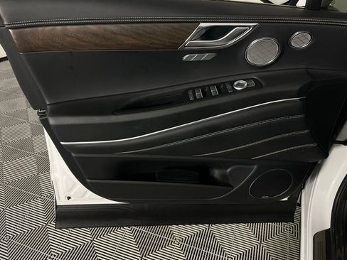 Used 2023 Genesis GV80 2.5T w/ Prestige Package image 26