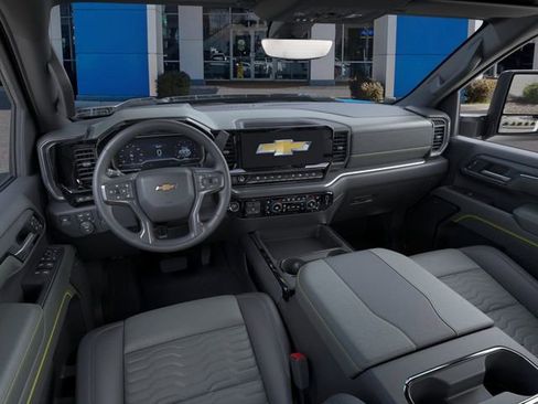 New 2026 Chevrolet Silverado 2500 ZR2 image 15