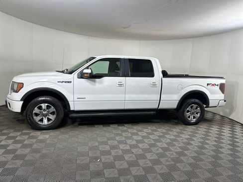 Used 2011 Ford F150 FX4 w/ Max Trailer Tow Pkg image 6