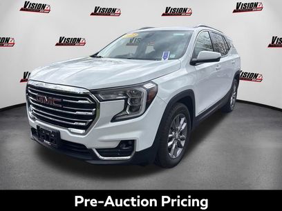 Used 2023 GMC Terrain SLT