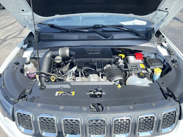 Used 2024 Jeep Compass Latitude AWD/4WD image 28