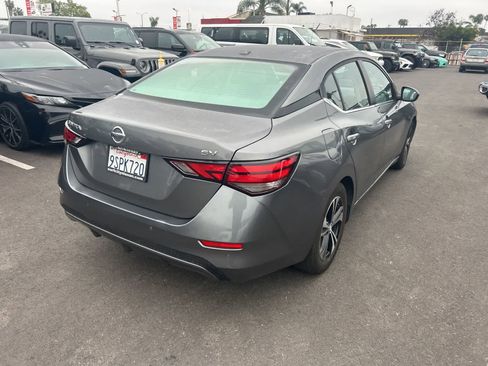 Used 2021 Nissan Sentra SV image 6