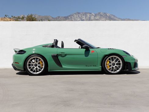 Certified 2024 Porsche 718 Boxster Spyder RS RWD image 8