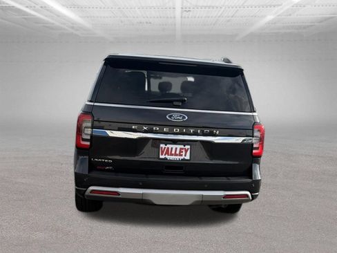 Used 2022 Ford Expedition Limited AWD/4WD image 11