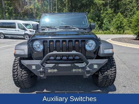 Used 2022 Jeep Wrangler Unlimited Sport AWD/4WD image 9