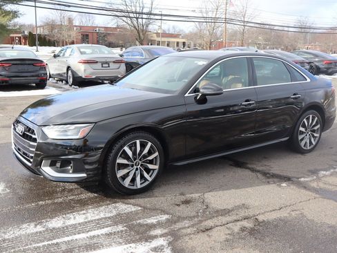 Used 2023 Audi A4 2.0T Premium w/ Convenience Package image 1