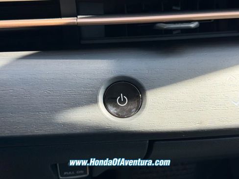 Used 2023 Nissan Ariya FWD image 26