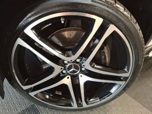 Used 2017 Mercedes-Benz GLE 43 AMG 4MATIC Coupe image 4