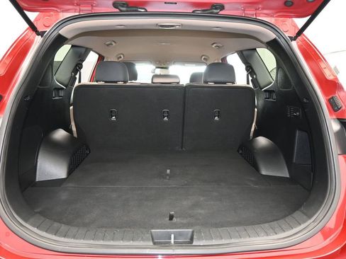 Used 2019 Hyundai Santa Fe SE image 35