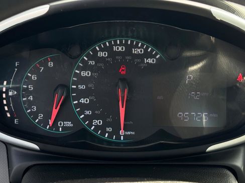 Used 2018 Chevrolet Sonic LS FWD image 20