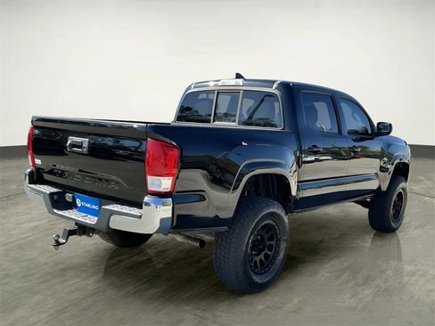 Used 2016 Toyota Tacoma SR5 image 9