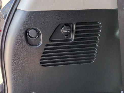 Used 2019 INFINITI QX80 Luxe w/ All-Season Package RWD image 47