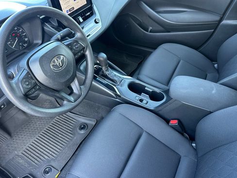 Used 2024 Toyota Corolla LE w/ LE Convenience Package FWD image 10