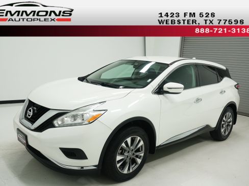 Used 2017 Nissan Murano S w/ Navigation Package FWD image 1