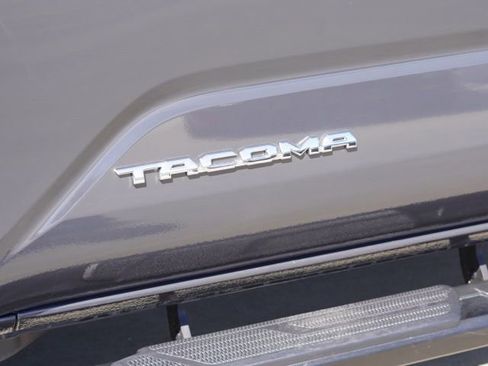 Certified 2025 Toyota Tacoma SR5 RWD image 9
