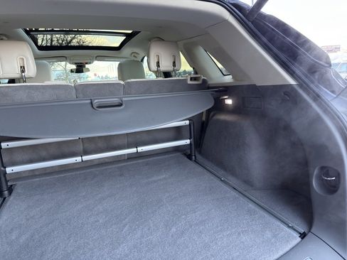 Used 2017 Cadillac XT5 Luxury w/ Driver Awareness Package image 7