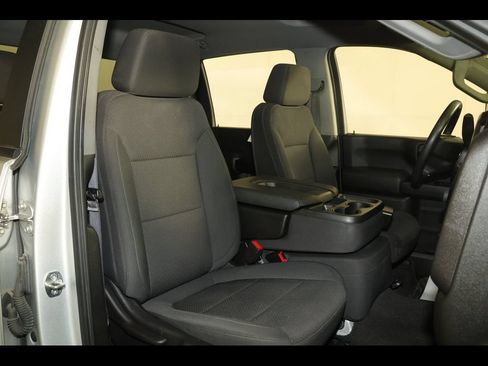 Used 2022 Chevrolet Silverado 2500 Custom w/ Custom Value Package AWD/4WD image 28