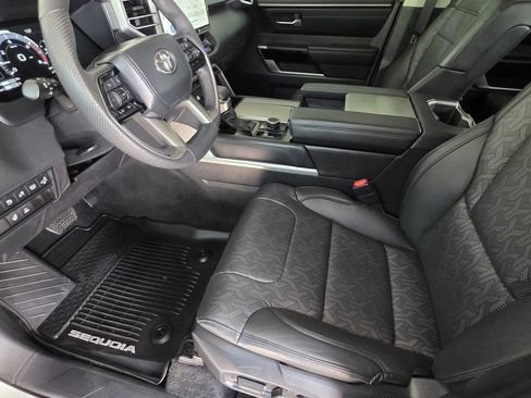 Used 2024 Toyota Sequoia Limited AWD/4WD image 7