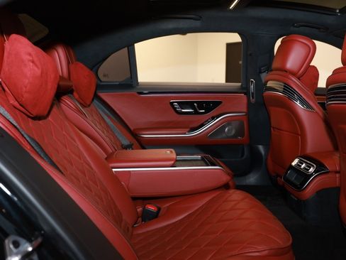 Used 2022 Mercedes-Benz S 580 4MATIC Sedan image 14