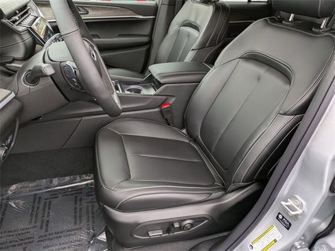 New 2025 Jeep Grand Cherokee Limited w/ Trailer Tow Package image 11