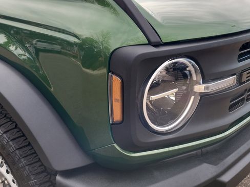 Used 2022 Ford Bronco 2-Door image 5