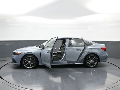 Certified 2022 Honda Civic Touring image 45