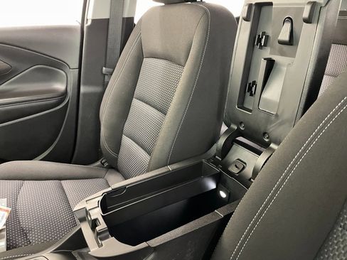 Certified 2022 GMC Terrain SLE w/ Driver Convenience Package image 31