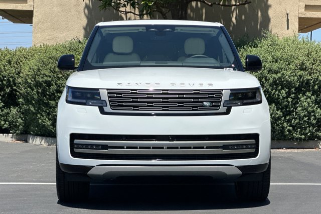 New 2026 Land Rover Range Rover SE AWD/4WD image 8