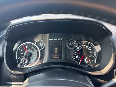 Used 2023 RAM 2500 Big Horn w/ Night Edition AWD/4WD image 27